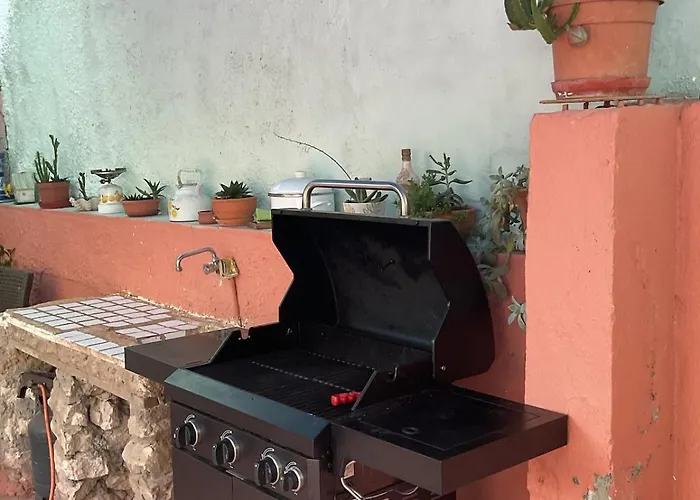 Rosemary Nea Kallikrateia